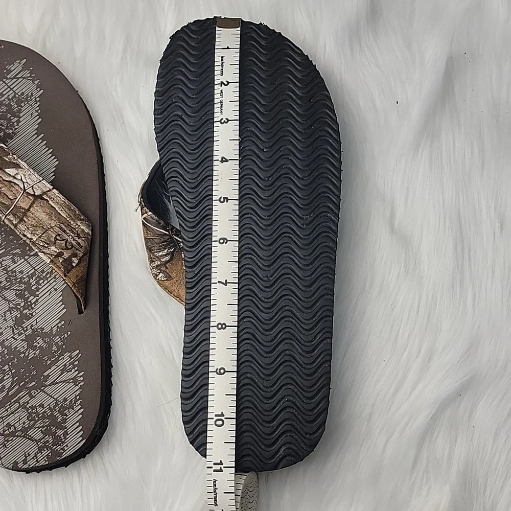 REALTREE Men's Brown Forest Camo Print Foam Casual Summer Flip Flop Thong Sandal